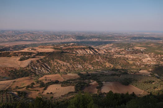 Podzimní Klenot Itálie: Basilicata – Příroda, Historie a Gastronomie